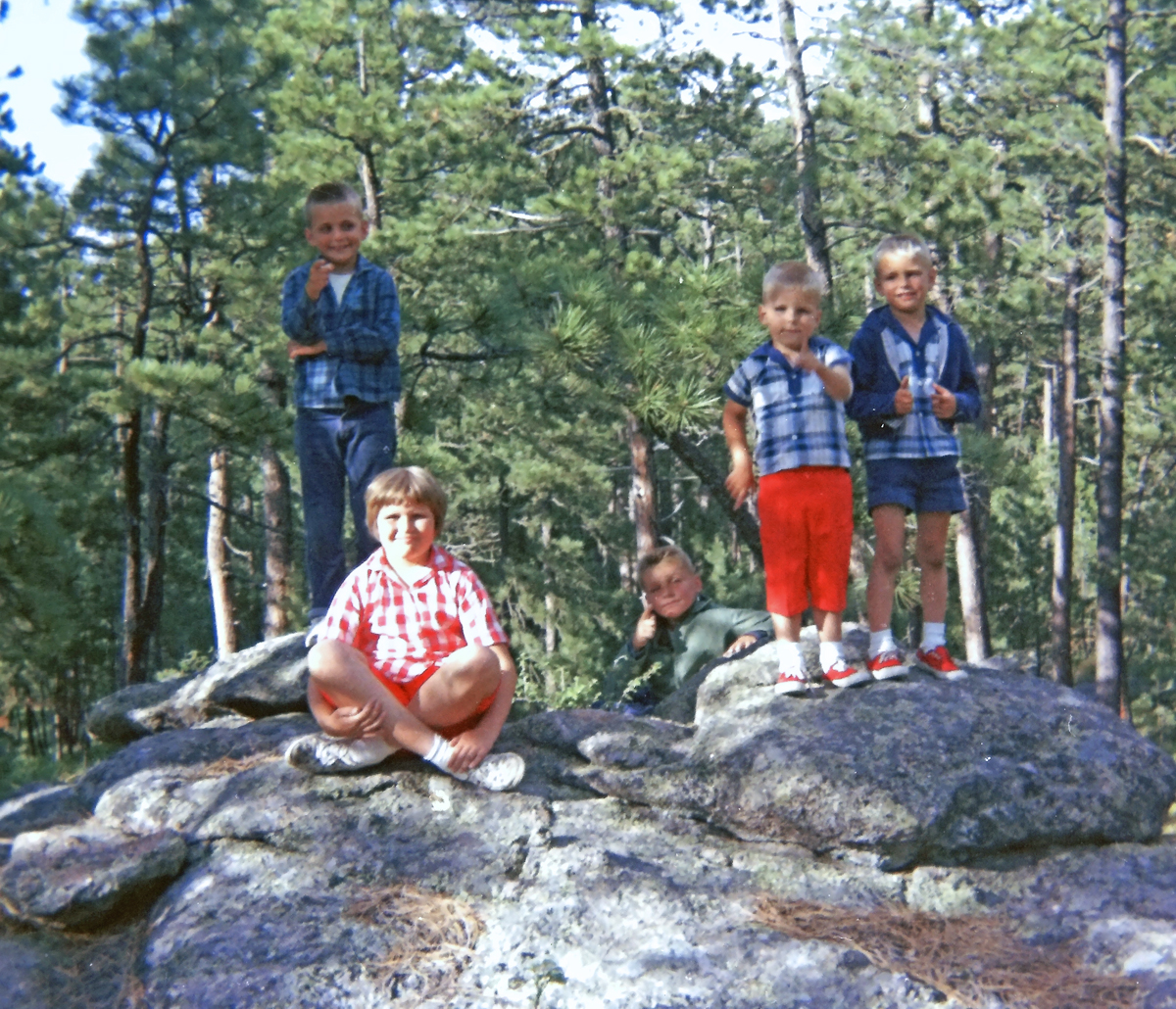 Larry, Dayle, Bernie, Robin & Jimmy in Wyoming - July, 1965